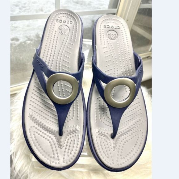 CROCS Shoes - Crocs Sanrah Circle Wedge Blue Thong Sandal 8